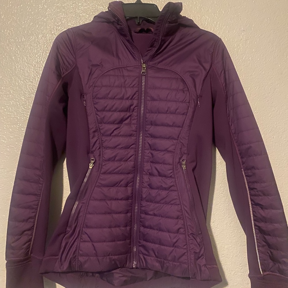 Lululemon women’s jacket